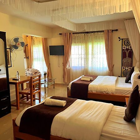 Sunset Hotel Entebbe Zewnętrze zdjęcie