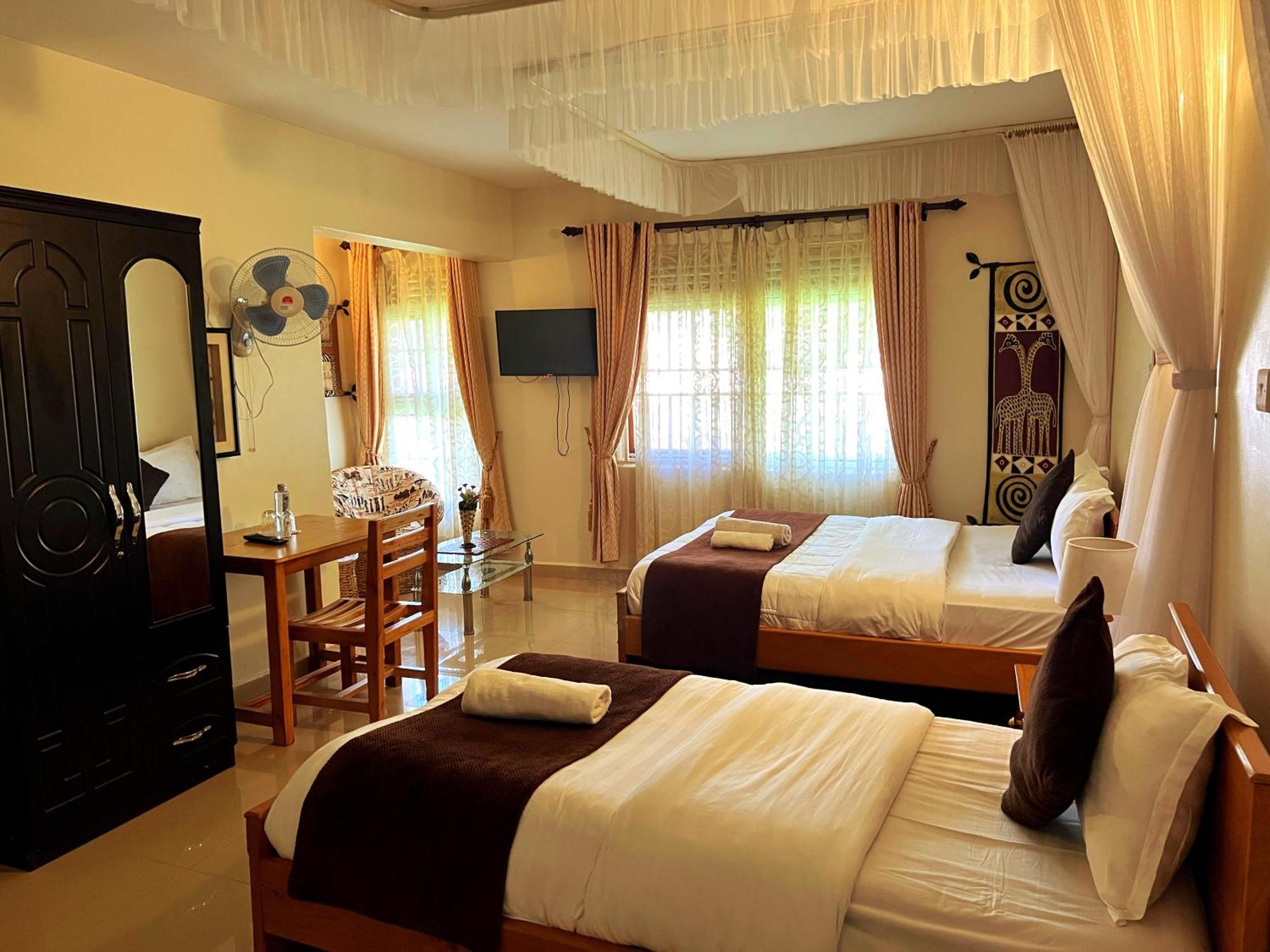 Sunset Hotel Entebbe Zewnętrze zdjęcie