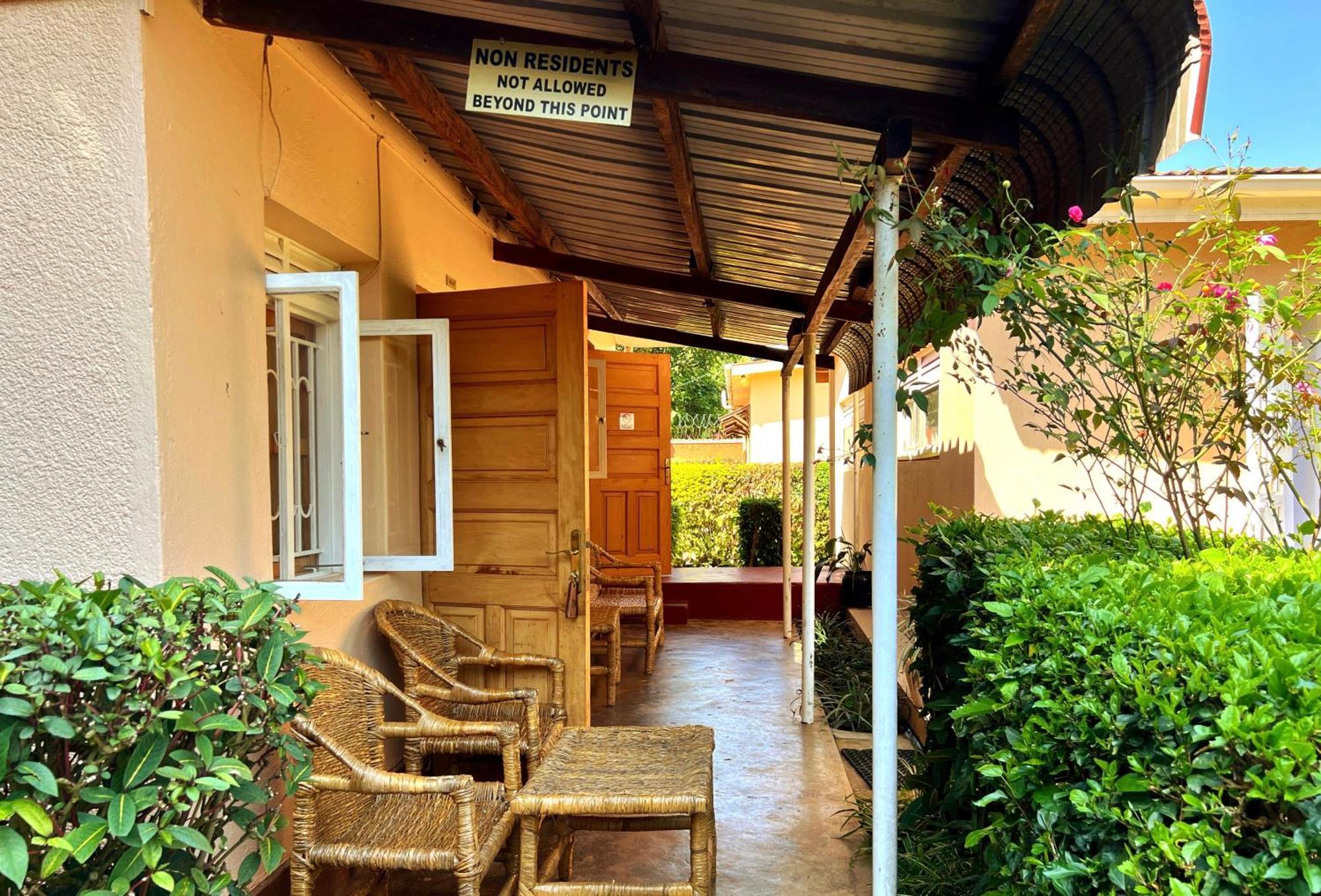 Sunset Hotel Entebbe Zewnętrze zdjęcie