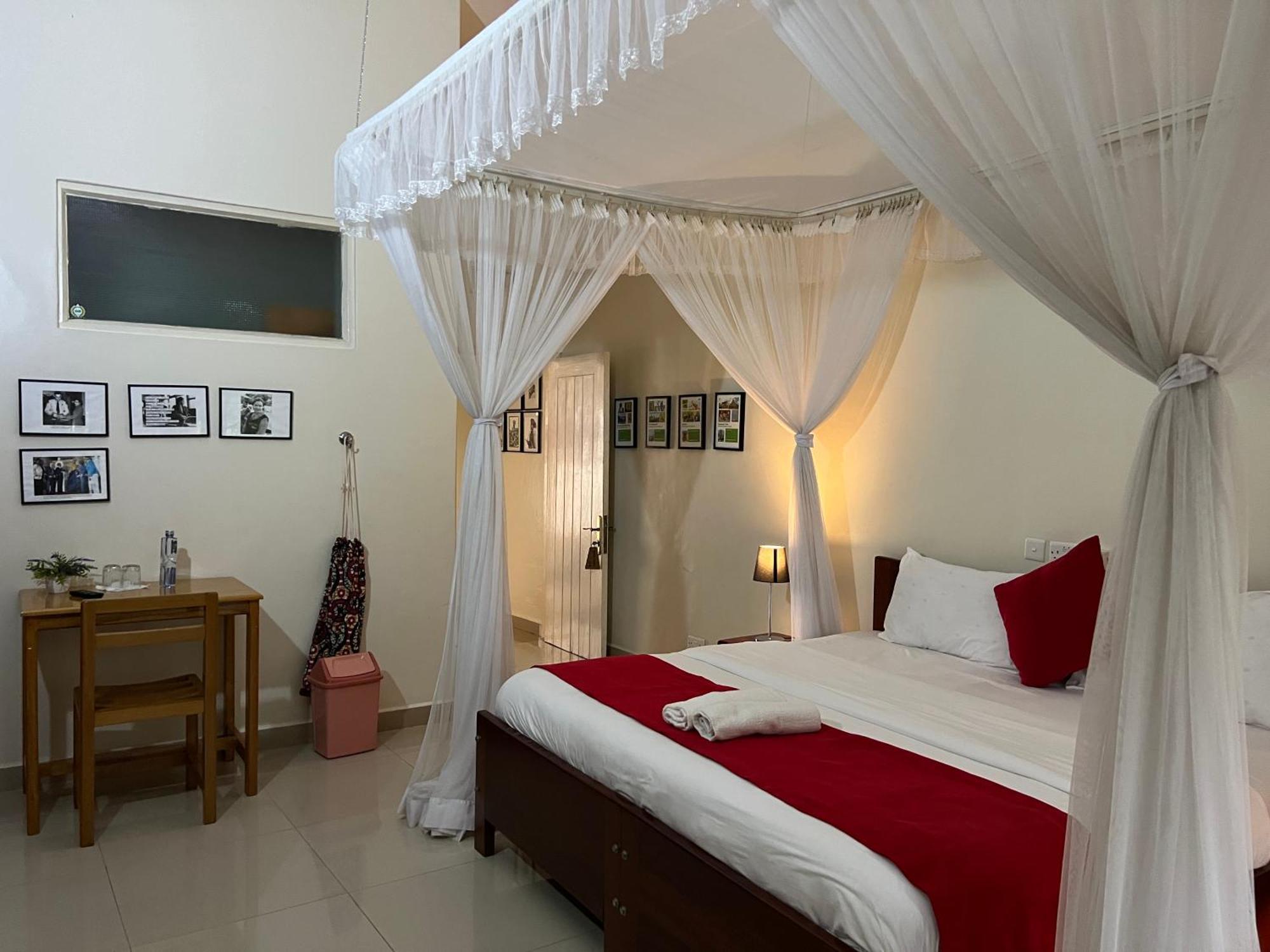 Sunset Hotel Entebbe Zewnętrze zdjęcie