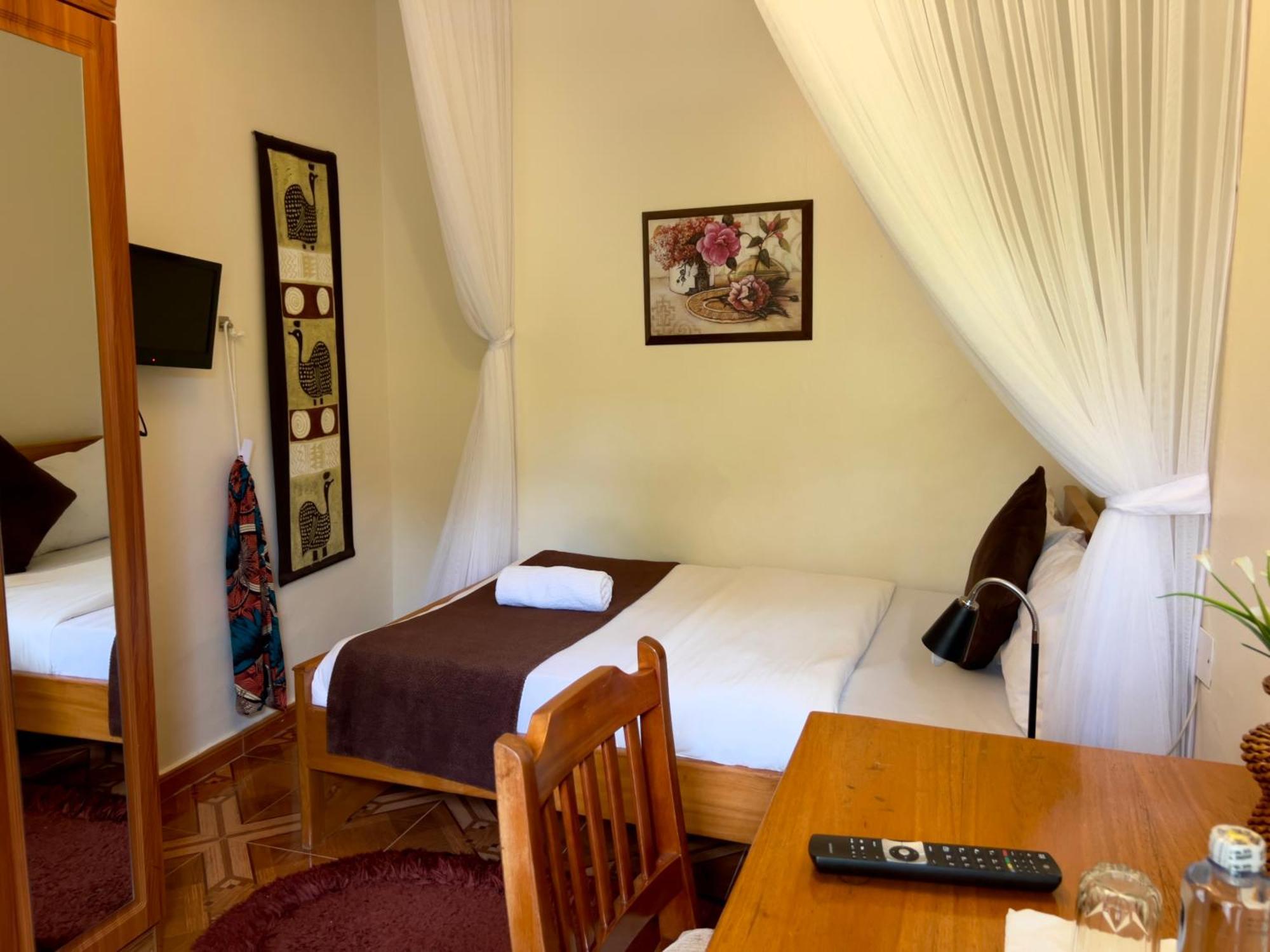 Sunset Hotel Entebbe Zewnętrze zdjęcie