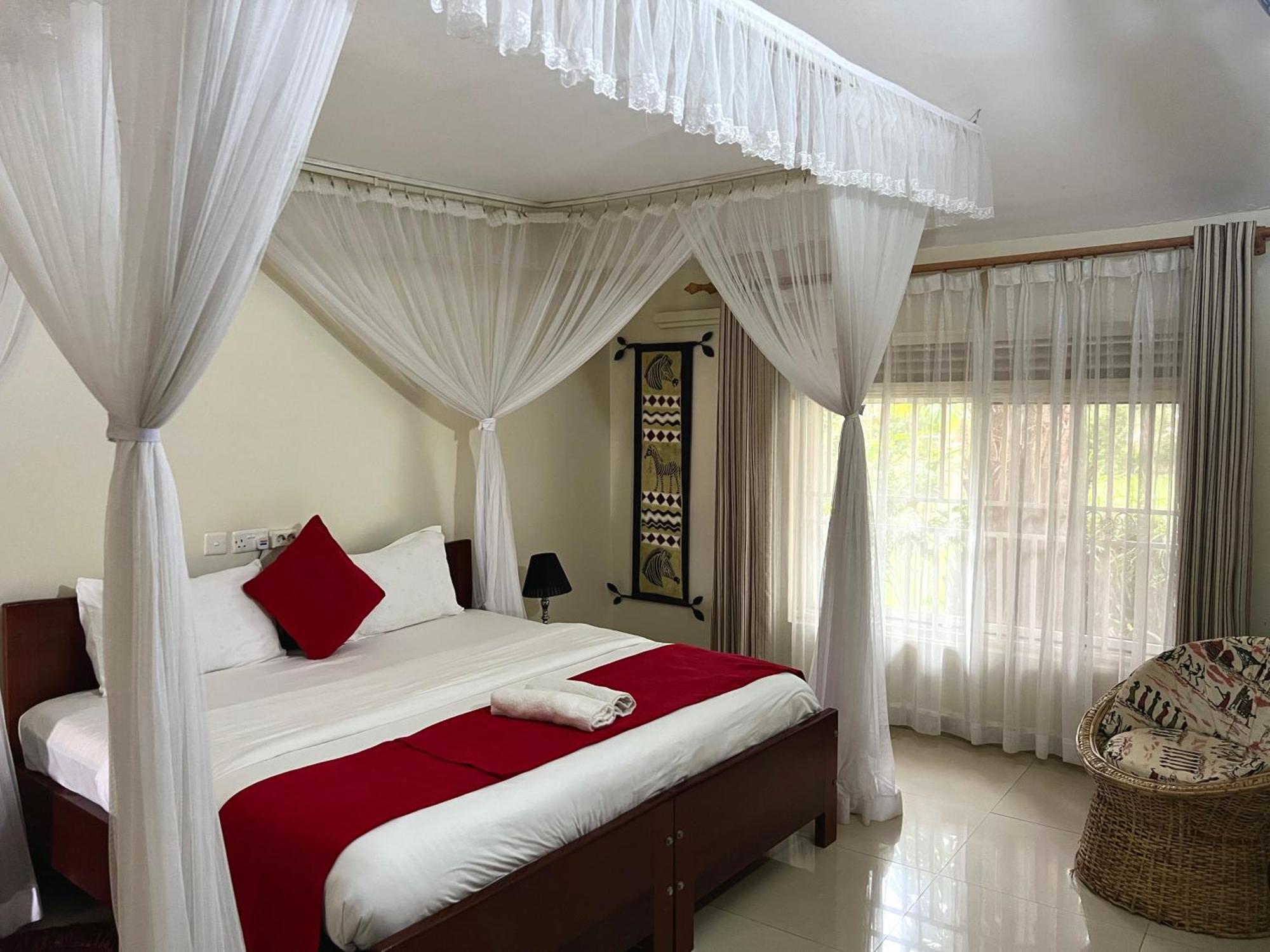 Sunset Hotel Entebbe Zewnętrze zdjęcie